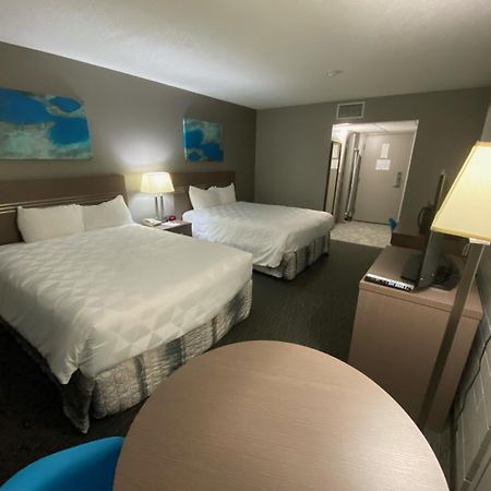Travelodge By Wyndham גראנדה פראירי מראה חיצוני תמונה