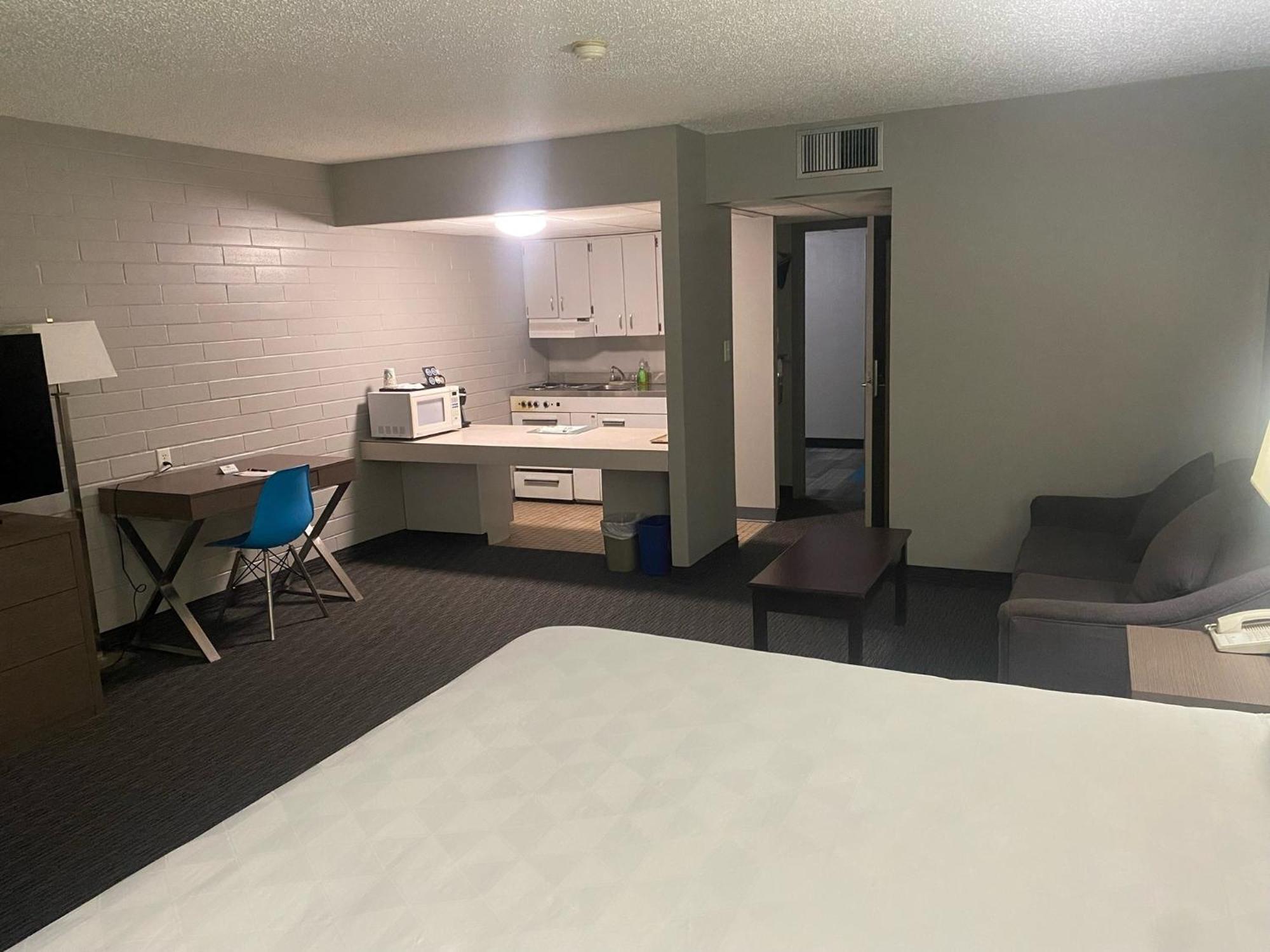 Travelodge By Wyndham גראנדה פראירי מראה חיצוני תמונה
