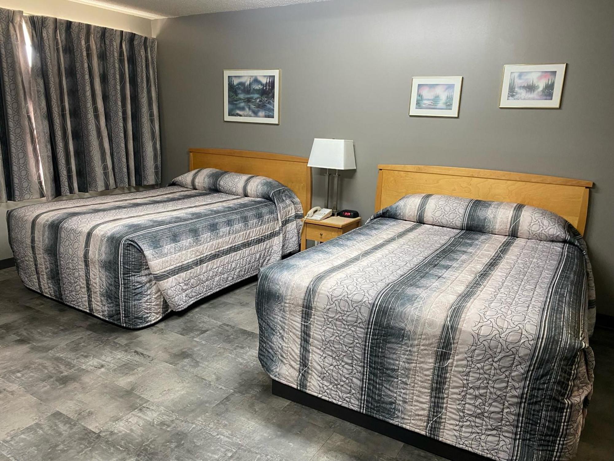 Travelodge By Wyndham גראנדה פראירי מראה חיצוני תמונה