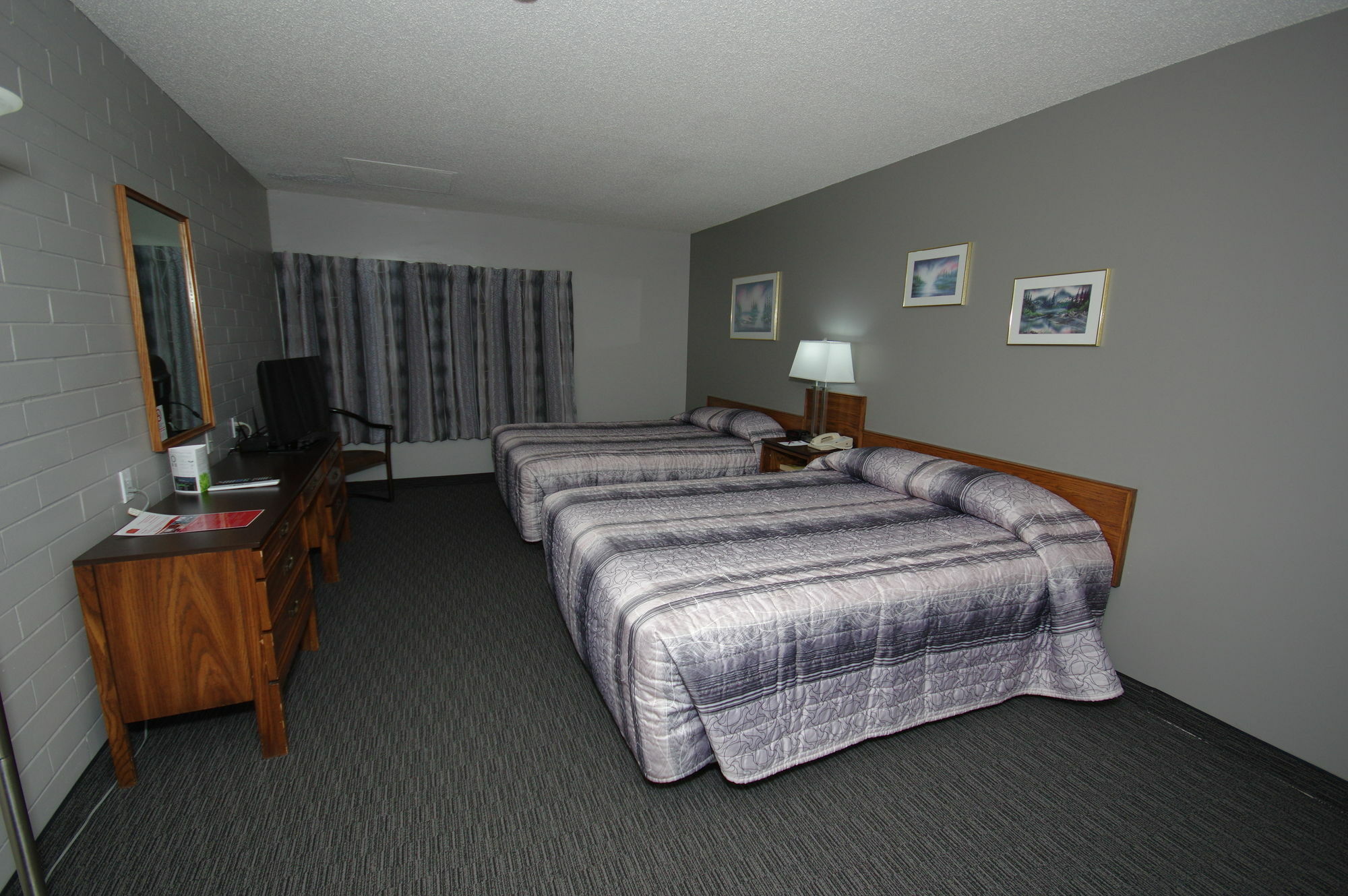 Travelodge By Wyndham גראנדה פראירי מראה חיצוני תמונה